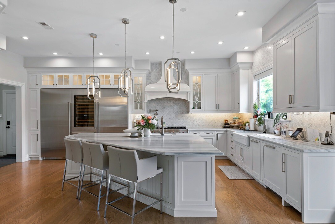 Kitchen with Lutron Lighting Control